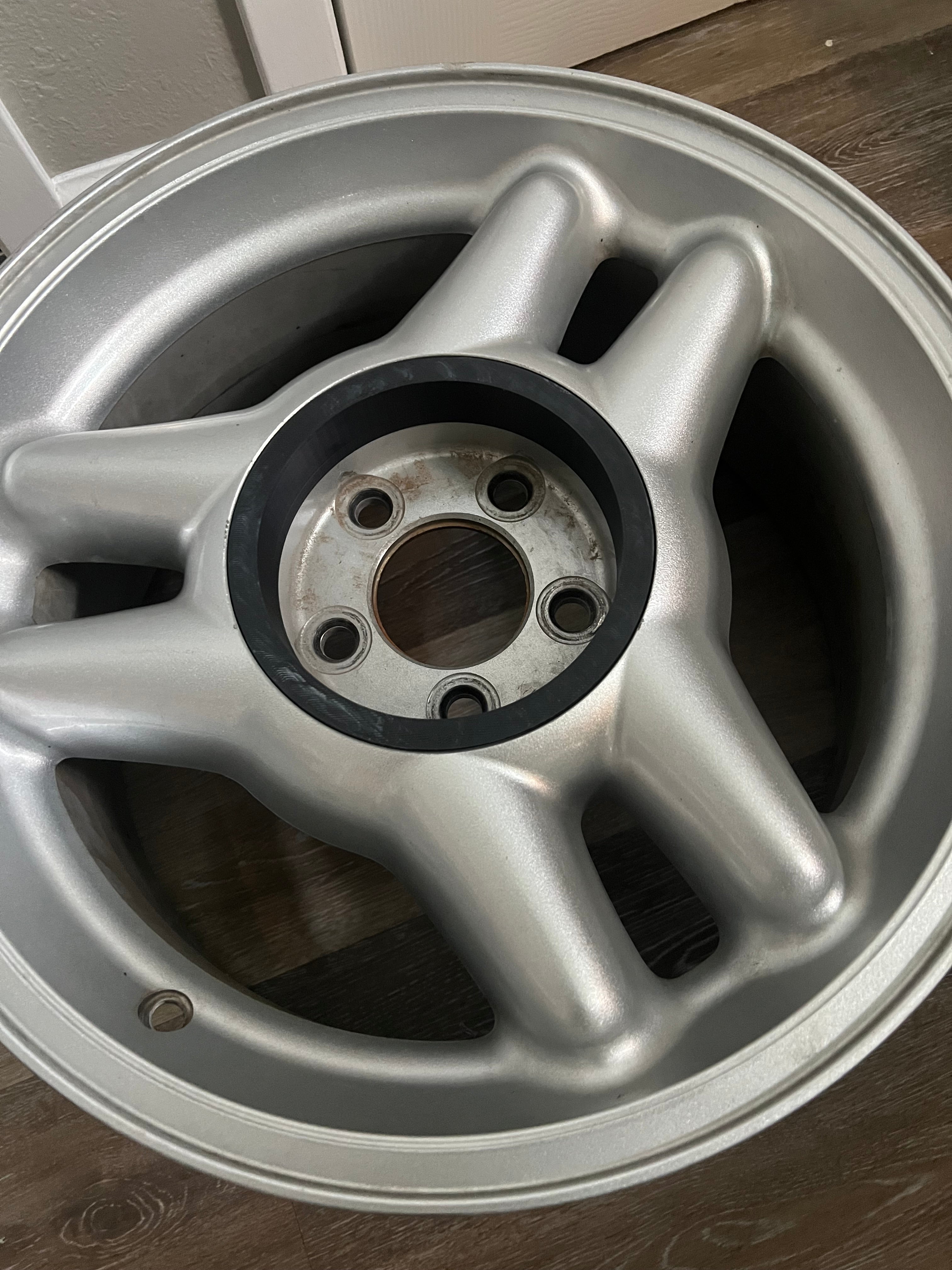 Beauty Rings Set for SN 95 Tri Bar Wheels